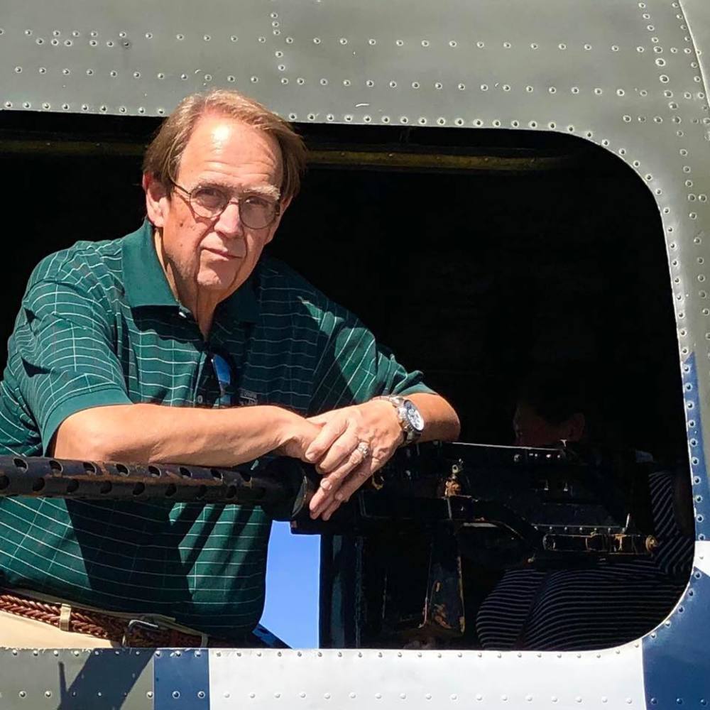 Meet your Posher, Wayne